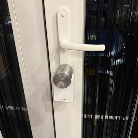 1-bedroom Near Asml & Airport 公寓 *