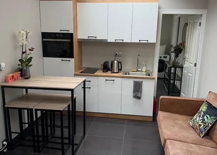 公寓 1-bedroom Near Asml & Airport